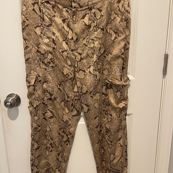 Banana Republic Snake Print Pants - Picture 2 of 6